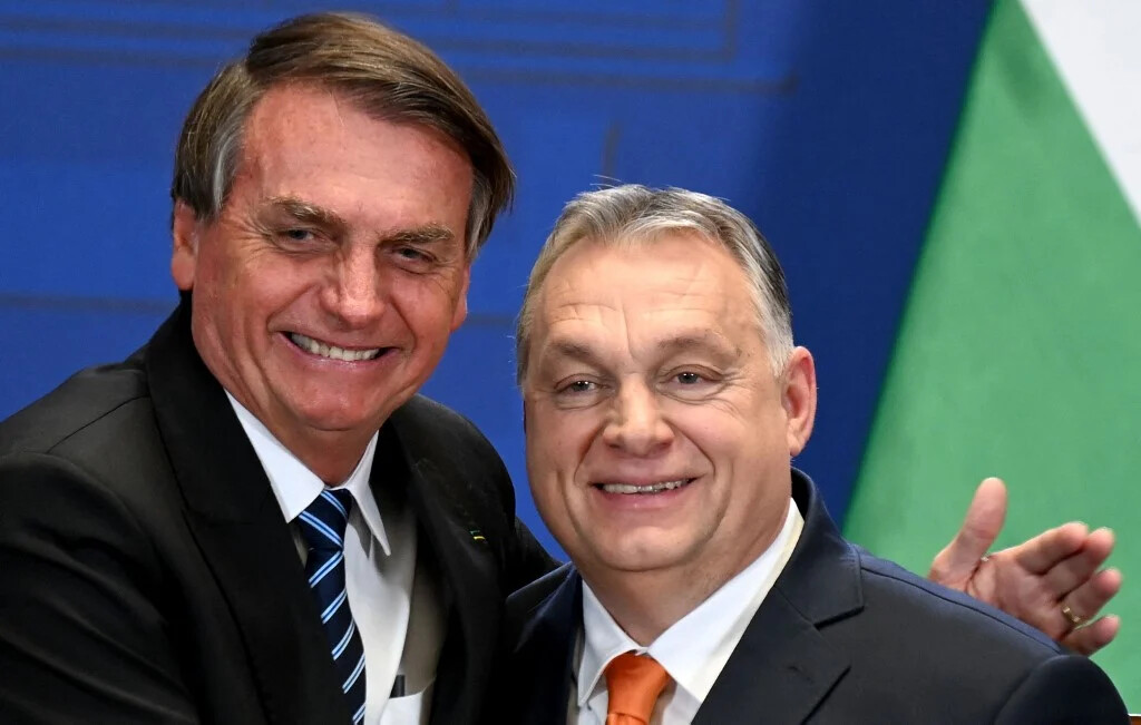 Bolsonaro esteve ao menos três vezes com Viktor Orbán