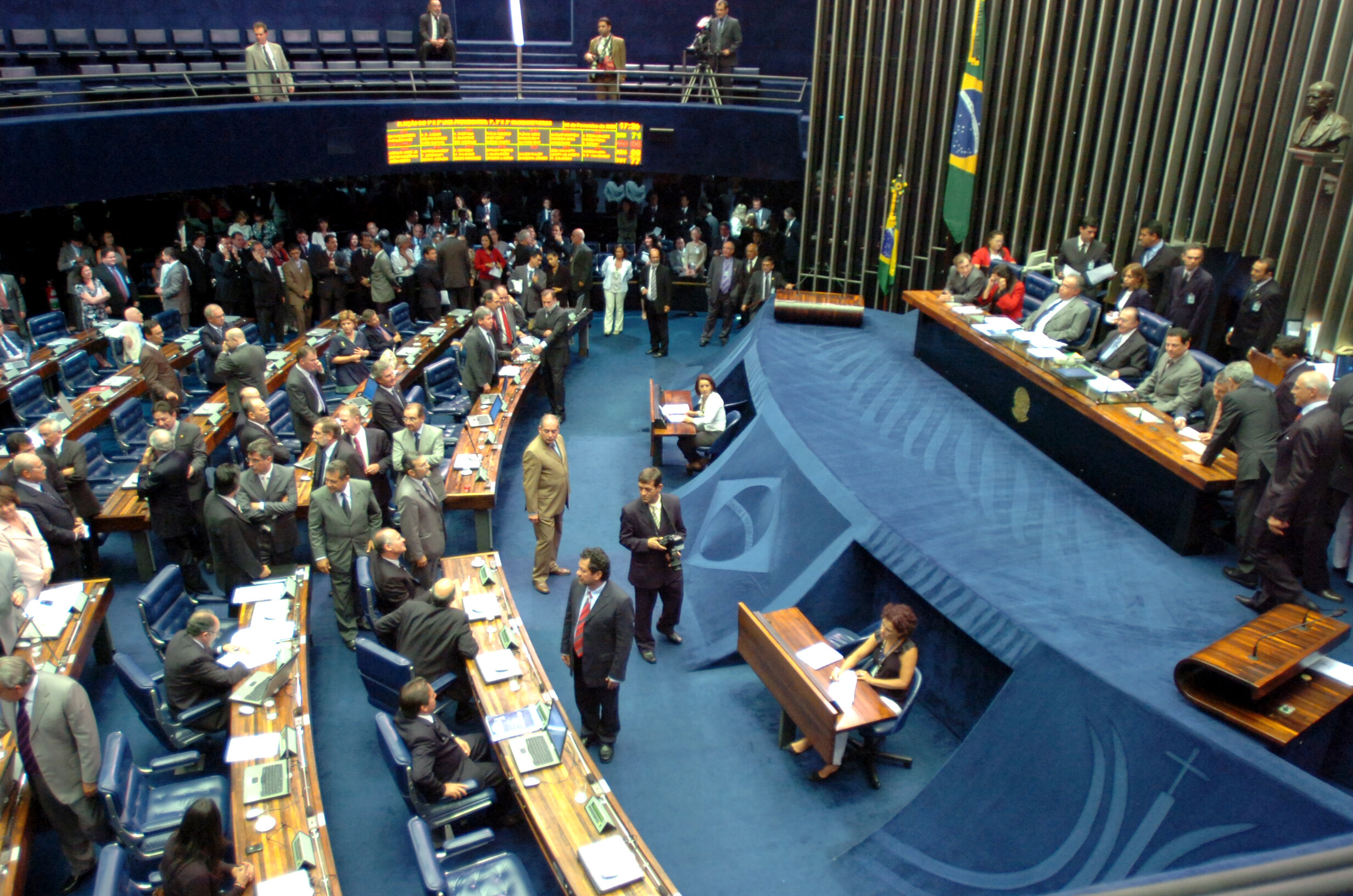 Senado aprova PEC do fim do foro privilegiado em segundo turno