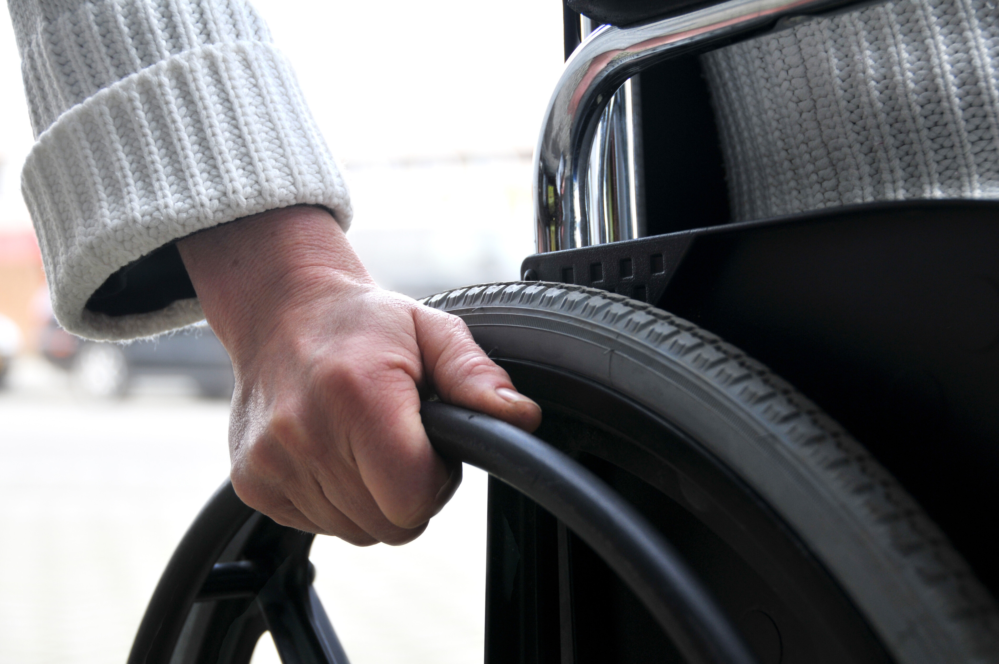 Feira em SP apresenta novas tecnologias para pessoas com deficiência