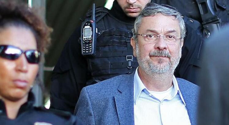STF recebe novo pedido de liberdade de ex-ministro Palocci