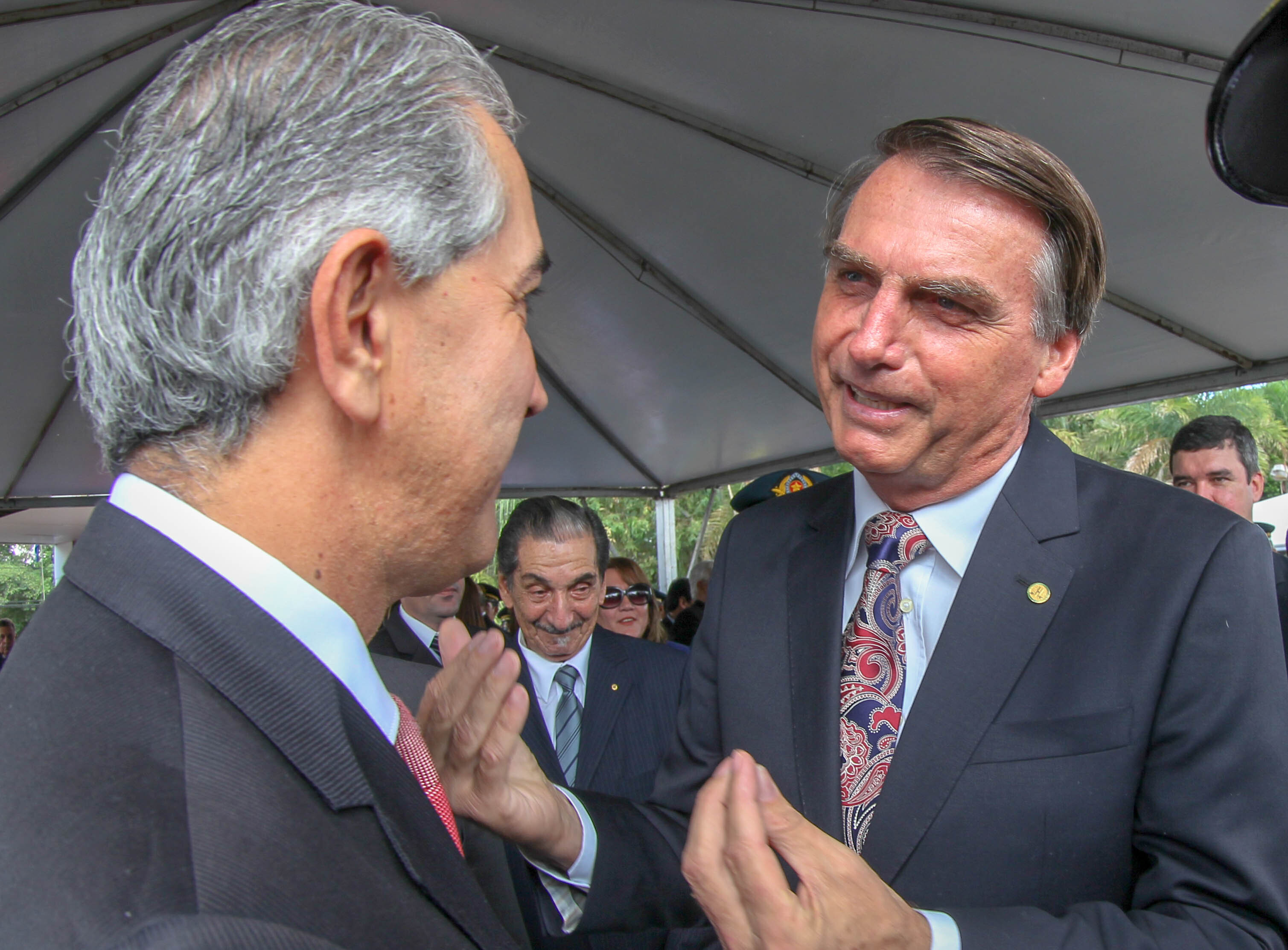 Em vídeo, Bolsonaro agradece apoio de Reinaldo Azambuja