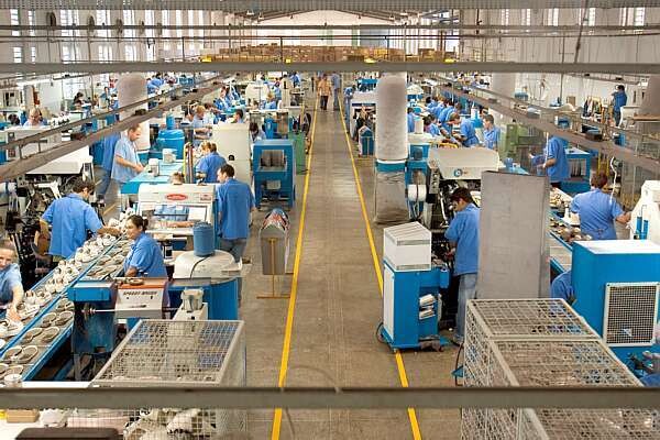 Produtos na saída das fábricas registram queda de preços de 0,84%