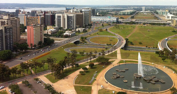 Início da transição e presença de Bolsonaro lotam hotéis de Brasília