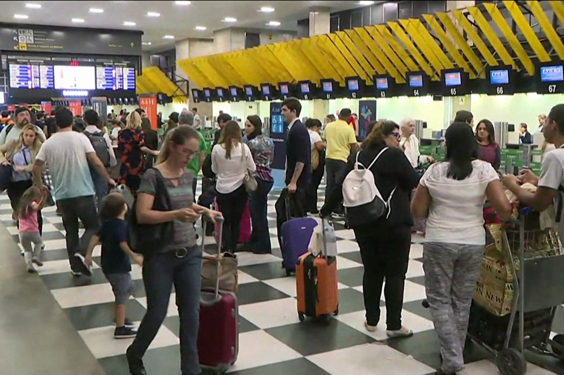 Infraero espera mais de 1 milhão de passageiros no feriado