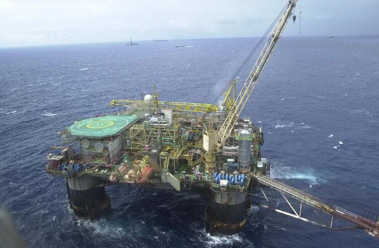 Produção de petróleo e gás natural cresce 8%, anuncia a Petrobras