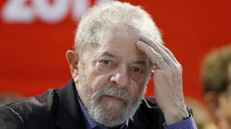 PGR pede que PT devolva dinheiro gasto com candidatura de Lula