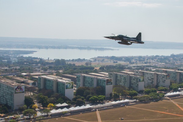 Segurança aérea de Brasília é reforçada para posse de Bolsonaro