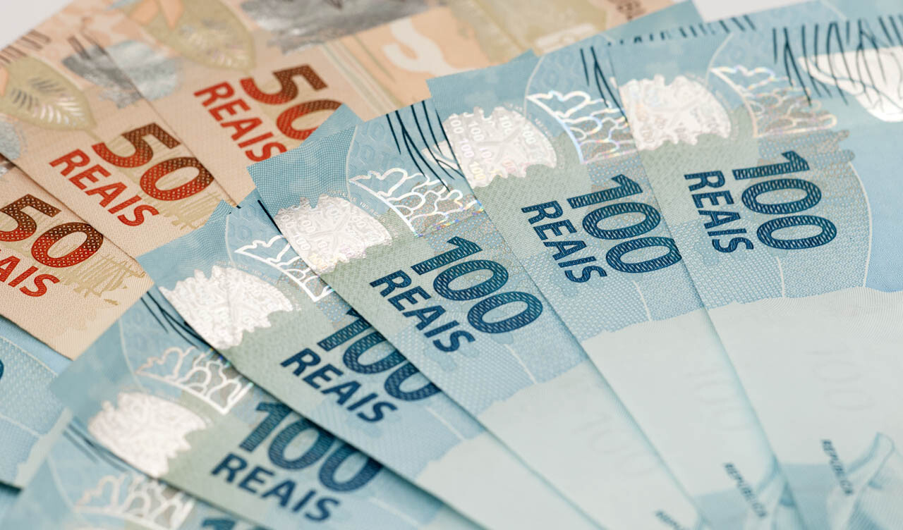 Arrecadação chega a R$ 119,4 bilhões, com queda de 0,27% em novembro