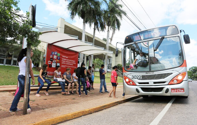 Capital vai ganhar 500 novos abrigos para pontos de ônibus
