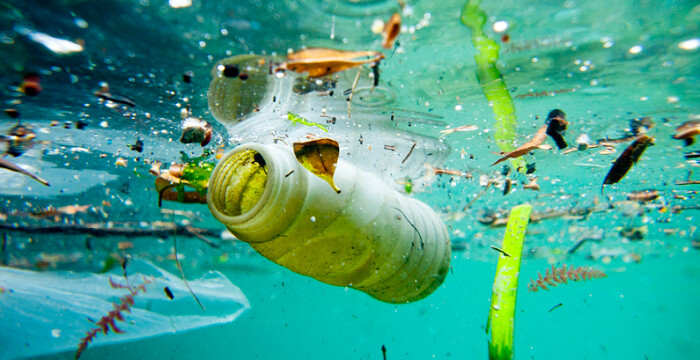 Governo japonês vai reduzir uso de plástico em órgãos públicos