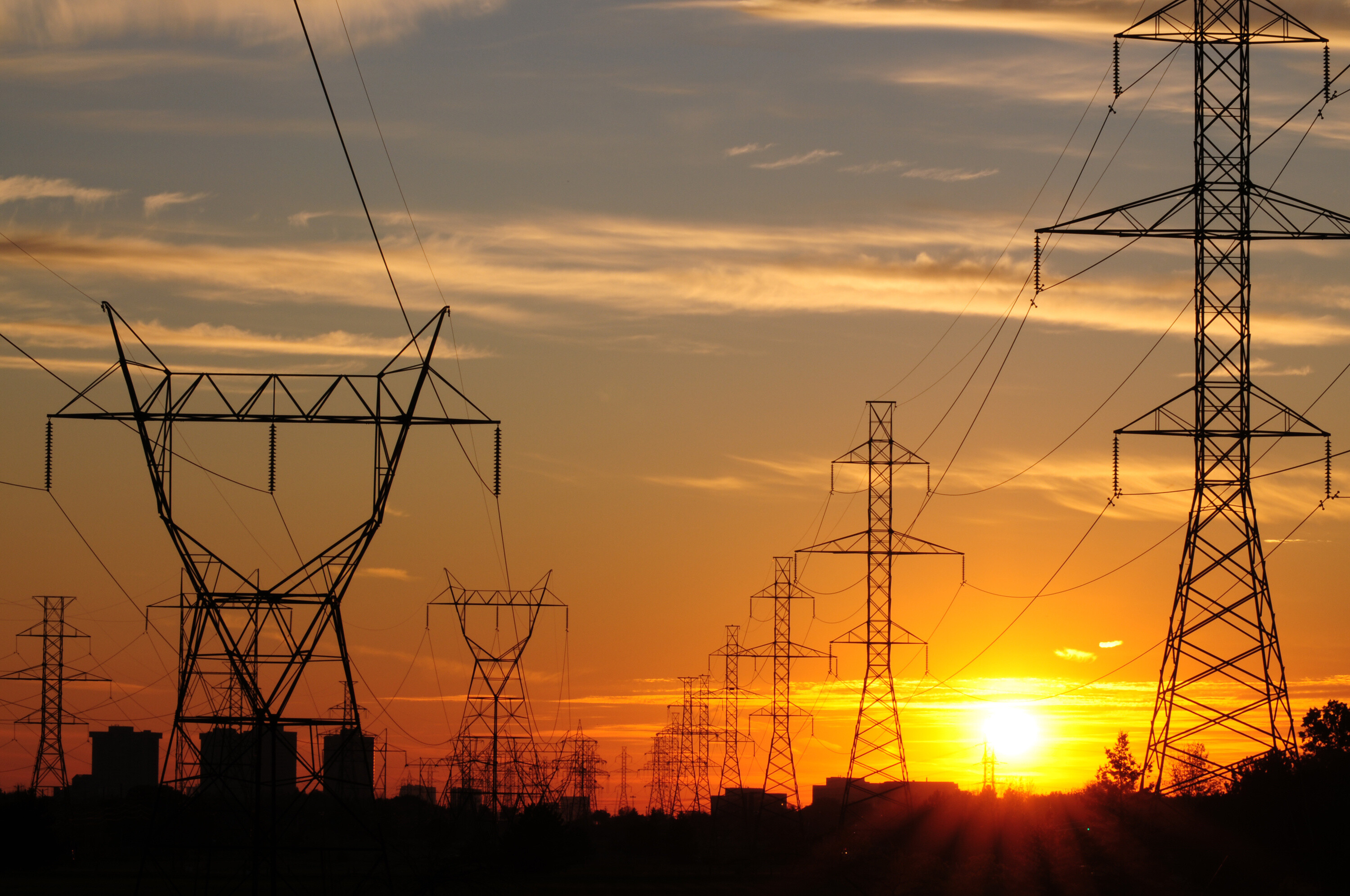 Consumo de energia elétrica deve crescer 7% em fevereiro