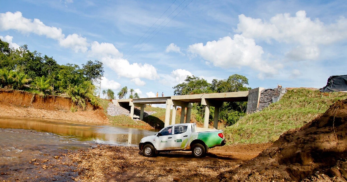 Governo do Estado entrega ponte que desabou em 2018 em Jardim