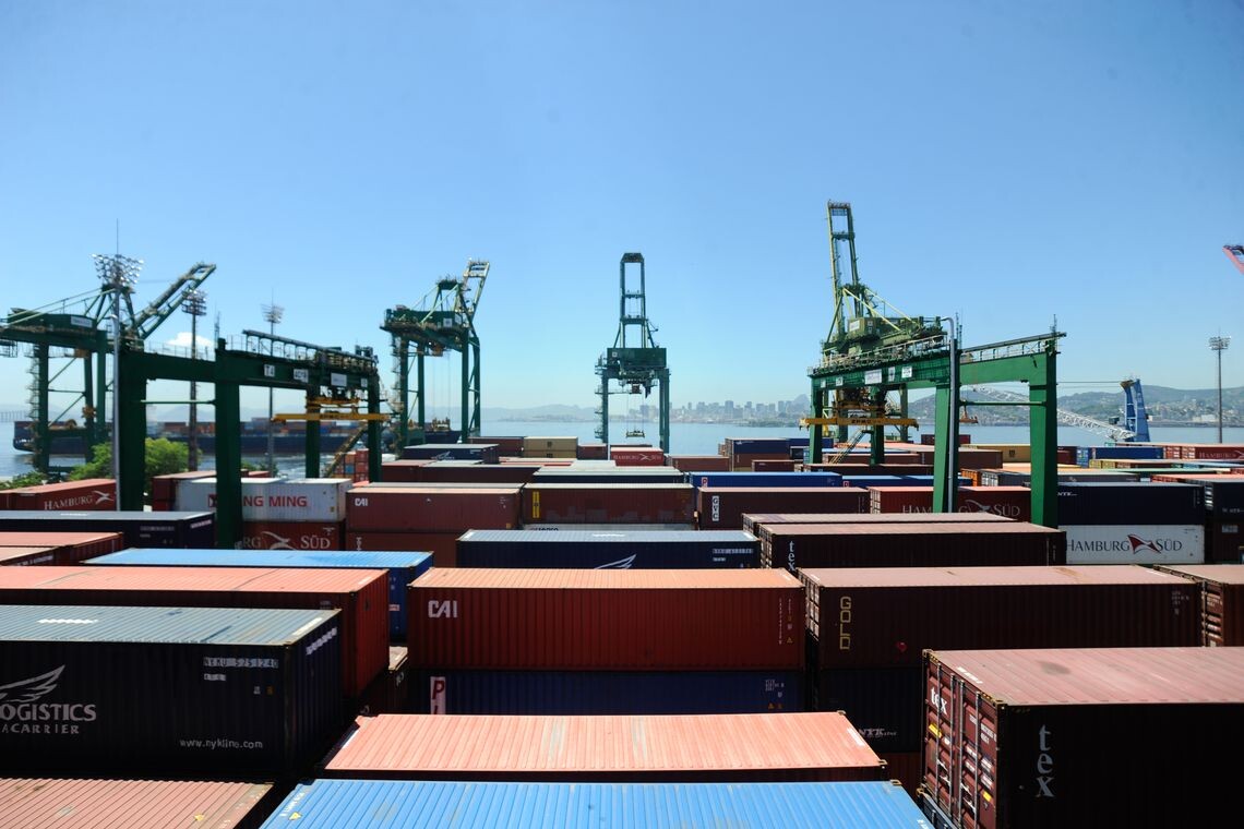 Queda de comércio com EUA afeta exportações brasileiras