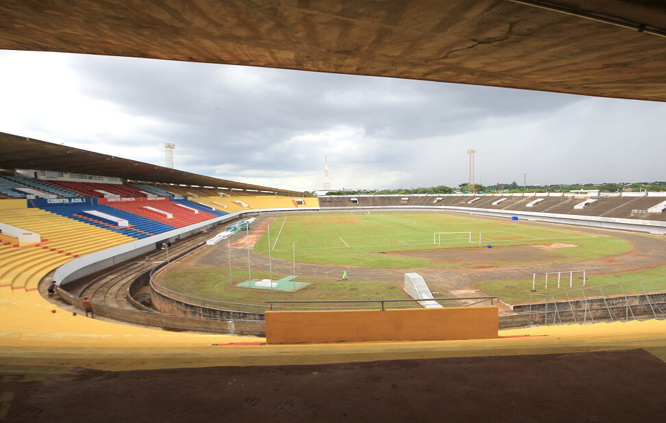 Governo e UFMS apresentam proposta para reforma do Estádio Morenão