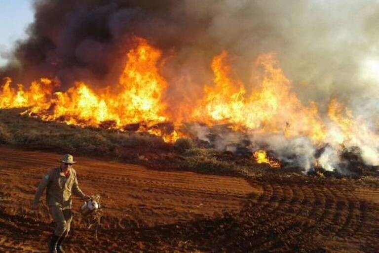 Sem previsão de chuvas no Pantanal, Estado reforça combate às queimadas