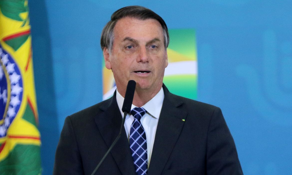 Avaliação do governo Bolsonaro se mantém estável