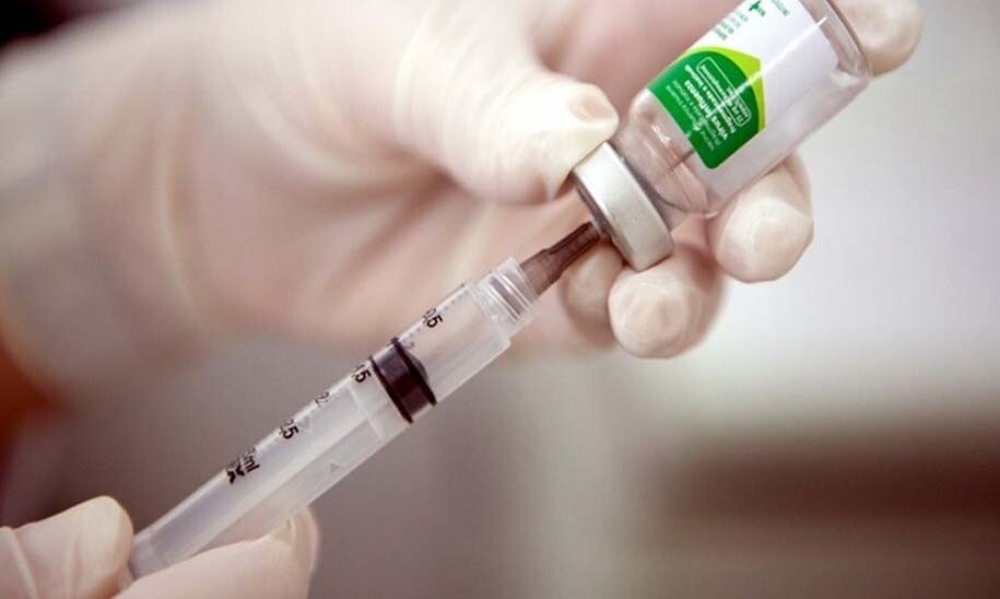 Anvisa faz alerta sobre falsificação de vacina contra gripe