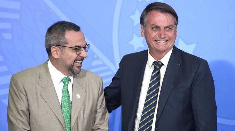 Bolsonaro derruba medida que liberava Weintraub para nomear reitores
