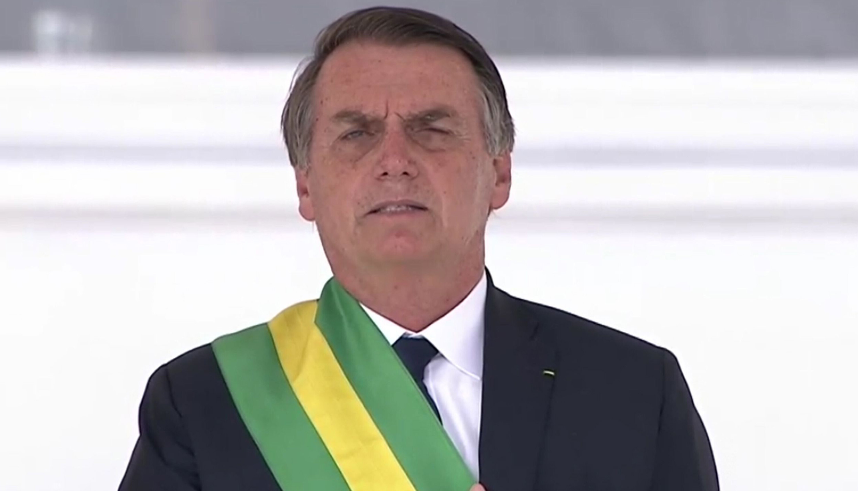 Bolsonaro entra com ação por retorno de contas de aliados nas redes sociais