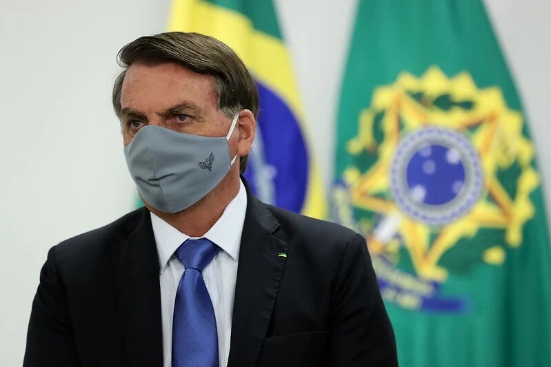 Presença de militares em cargos no governo Bolsonaro cresce 33%