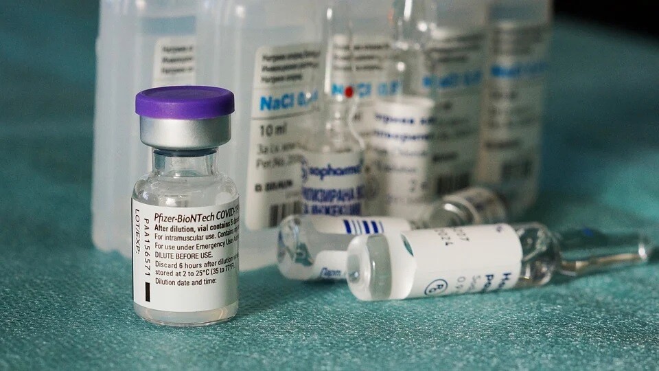 Pfizer e BioNTech iniciam teste de vacina contra Covid-19 em crianças