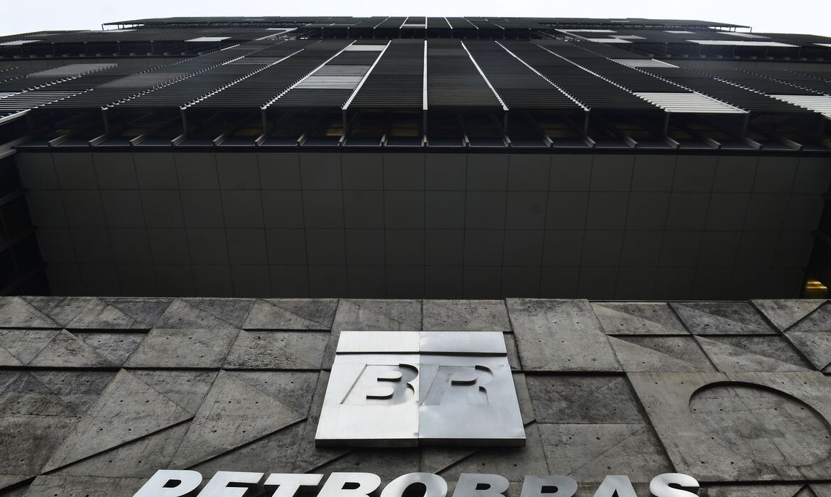 Petrobras: conselho administrativo fará deliberação sobre presidente