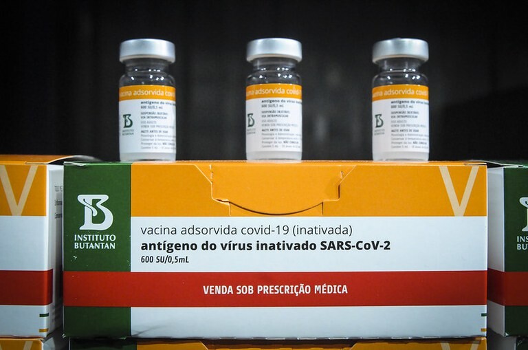 Butantan entrega 1,2 milhão de doses da Coronavac ao governo federal