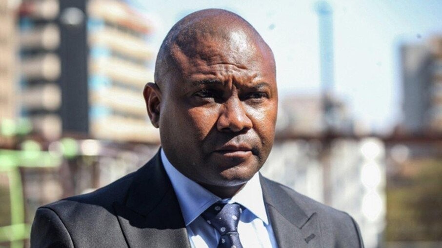 Prefeito de Joanesburgo morre em acidente de carro um mês após ser eleito